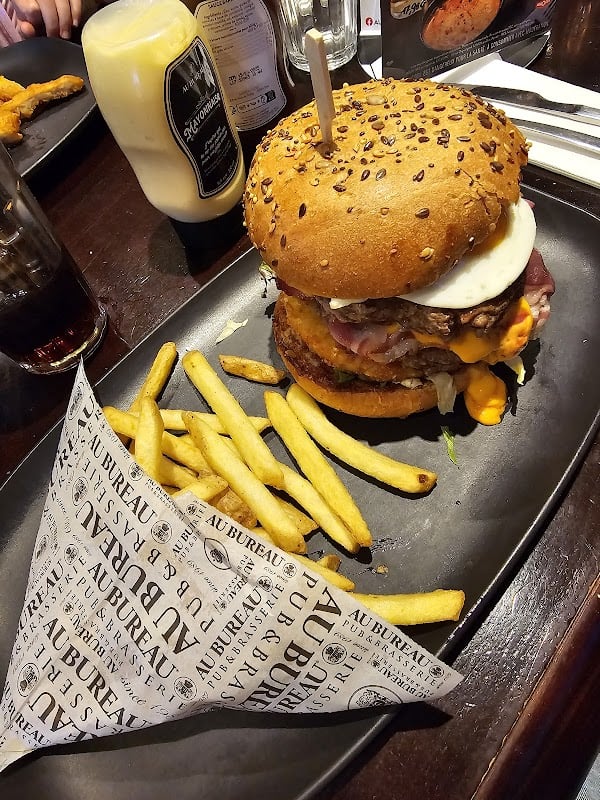 Restaurant Au Bureau – Pub et Brasserie à Niort, France