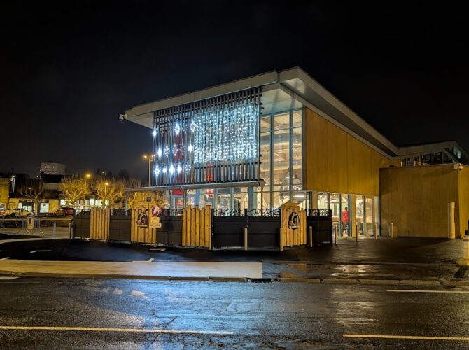 Restaurant Au Guingois ID’Halles à Cholet, France