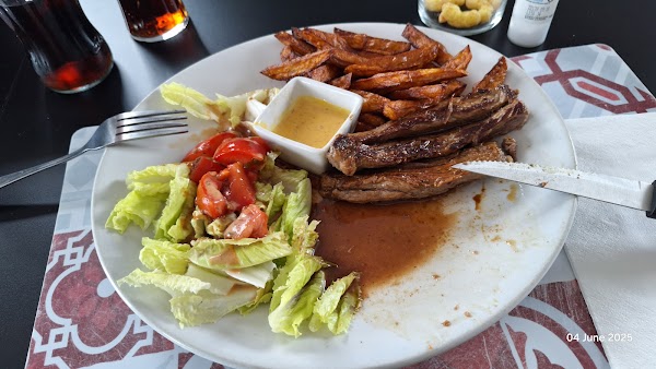 Restaurant Au P Tit Resto à Niort, France