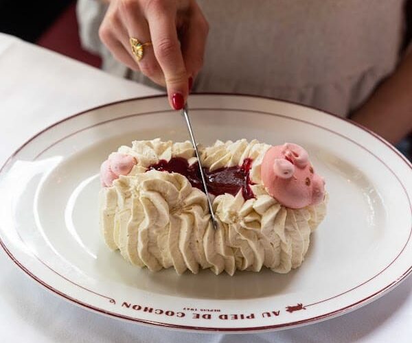 Restaurant Au Pied de Cochon à Paris, France