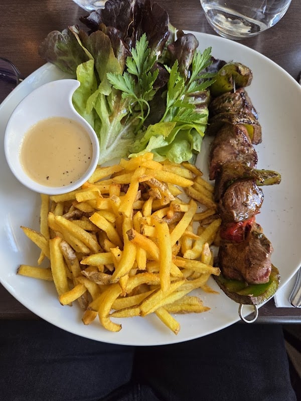 Restaurant Au relais Louis Blanc à Limoges, France