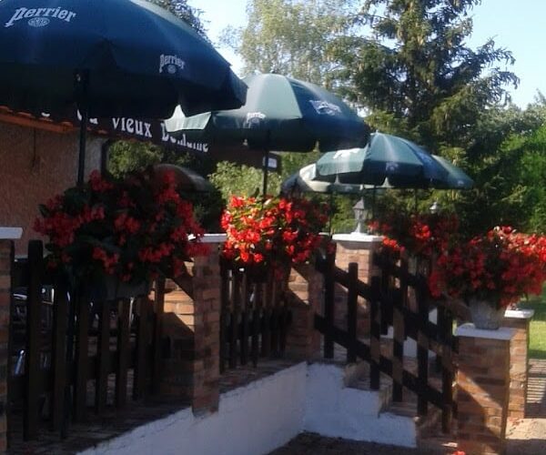 Restaurant Auberge du Vieux Domaine à Vierzon, France