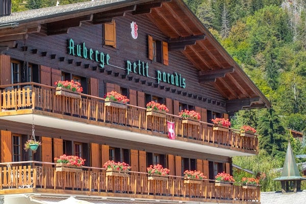 Restaurant Auberge Petit Paradis à Crans-Montana, Suisse