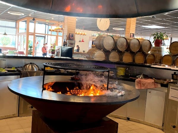 Restaurant Autour Du Grill à Poitiers, France