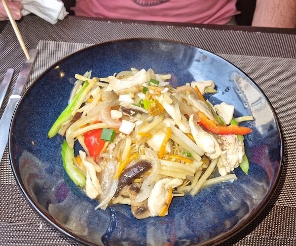 Restaurant Aux Baguettes d’Or à Concarneau, France