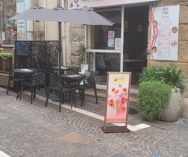 Restaurant Aux gourmandises de jenny à Roquebrune-sur-Argens, France