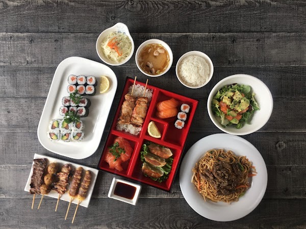 Restaurant ayaki sushi à Saint-Priest, France