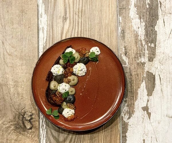 bec restaurant à Paradou, France