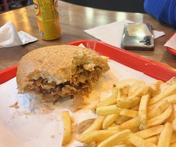 Restaurant Best Of Kebab Libourne à Libourne, France