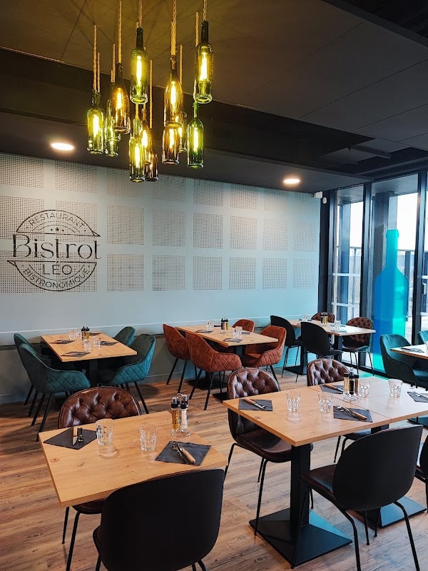 Restaurant Bistrot Léo à Saint-Priest, France