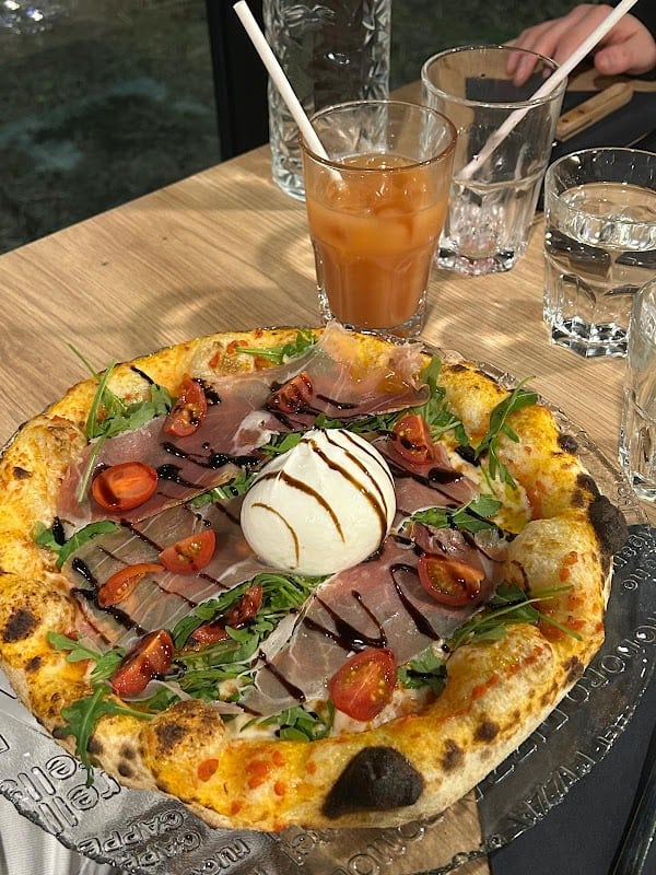 Restaurant Bistrot Léo à Saint-Priest, France