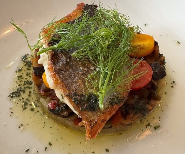 Bistrot – Restaurant 8CLOS à Beaune, France