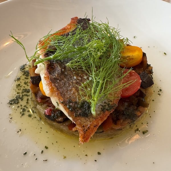 Bistrot – Restaurant 8CLOS à Beaune, France