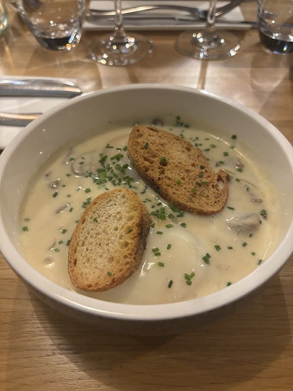 Bistrot – Restaurant 8CLOS à Beaune, France