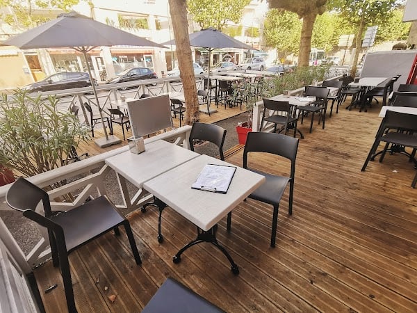 Restaurant Bistrot Zingué à Biarritz, France