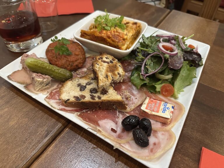 Restaurant Bodega Bonifacio à Bonifacio, France