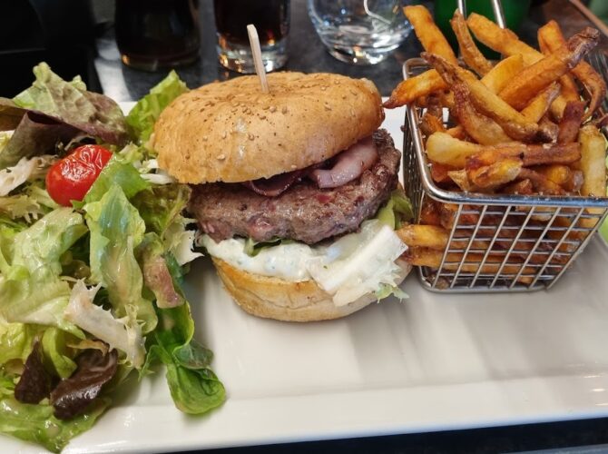 Restaurant Bonté Divine à Roanne, France