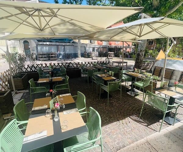 Restaurant Bouillon L’évidence Fréjus à Fréjus, France