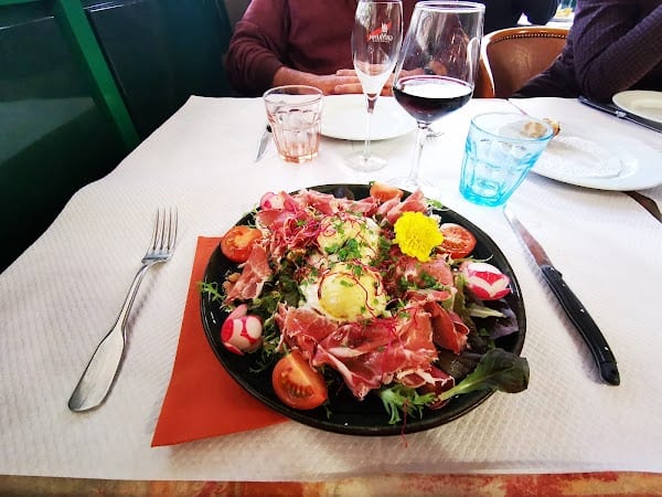 Restaurant Brasserie Le Saint Antoine à Saint-Jean-de-Maurienne, France