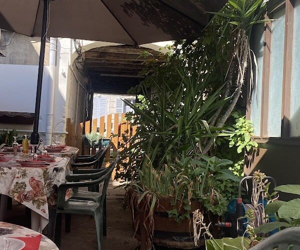 Restaurant Café de France Les Routiers à Beaune, France