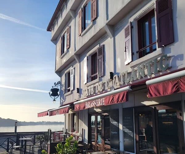 Restaurant Café de l’Atlantic à Concarneau, France