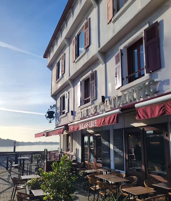 Restaurant Café de l’Atlantic à Concarneau, France