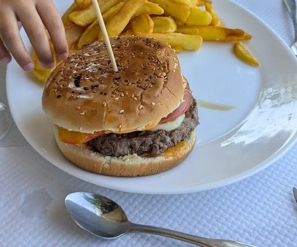 Restaurant Café de Lyon à Sanary-sur-Mer, France