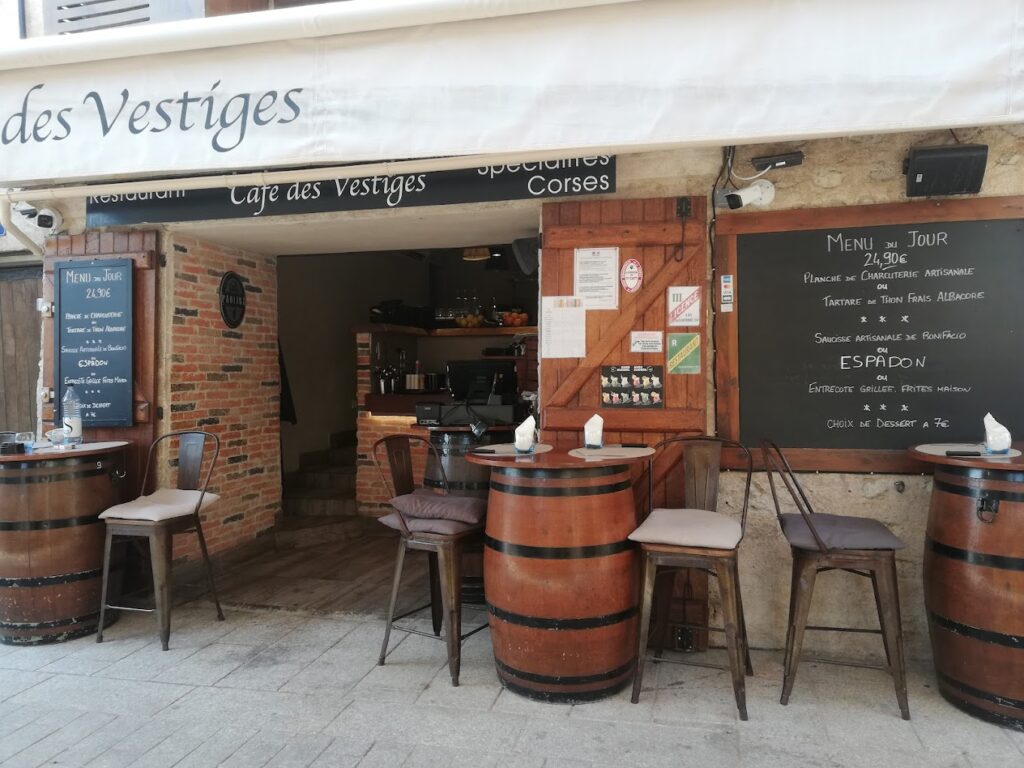 Restaurant Café Des Vestiges à Bonifacio, France