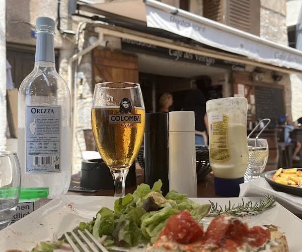 Restaurant Café Des Vestiges à Bonifacio, France