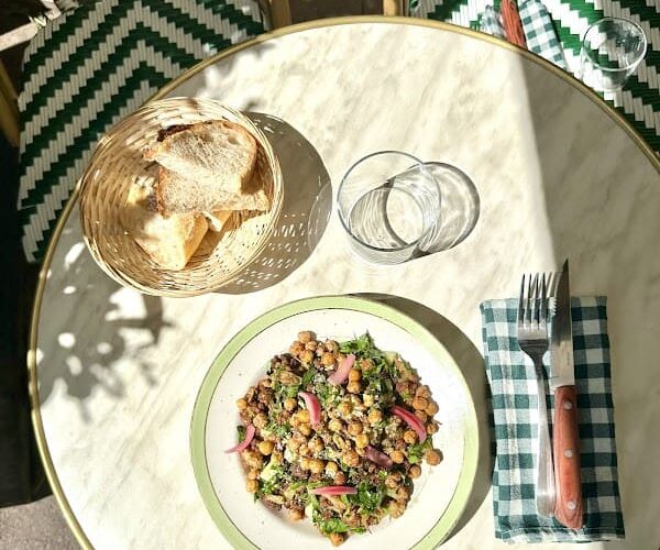 Restaurant Café Le Parc à Clichy, France