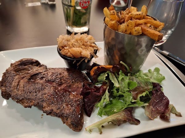 Cave et Restaurant Le Bateau Ivre à Poitiers, France