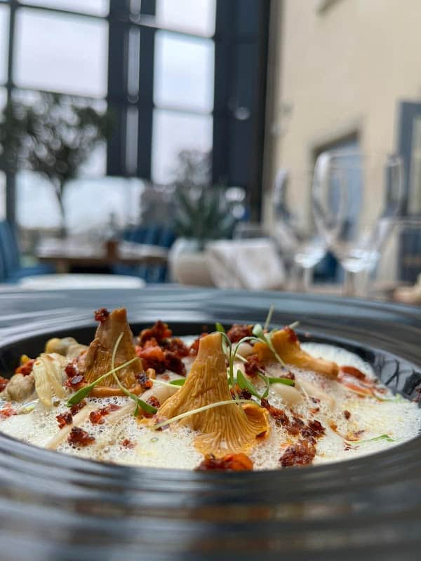 Restaurant Chateau de Saint Priest à Saint-Priest, France