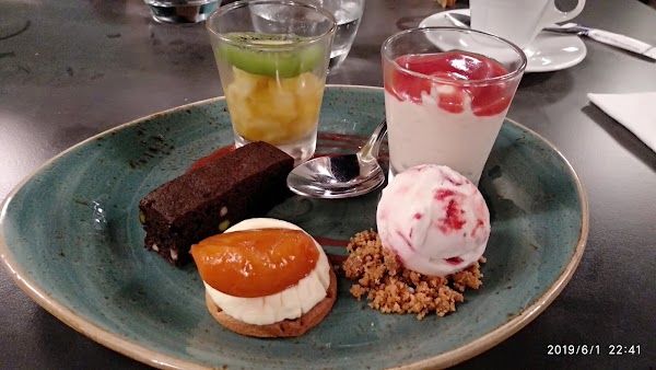 Restaurant Cuisine Comptoir Et Compagnie à Niort, France