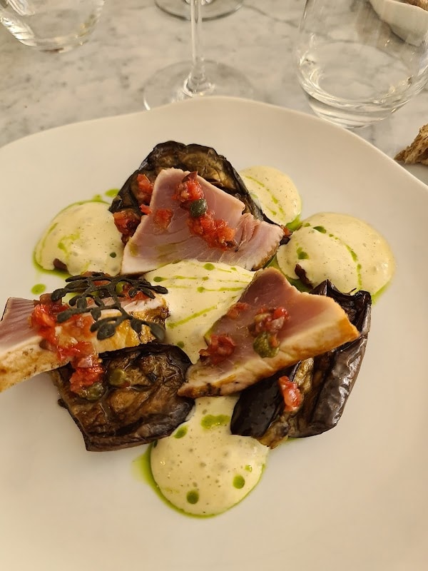 Restaurant Dame Jeanne à Marseille, France