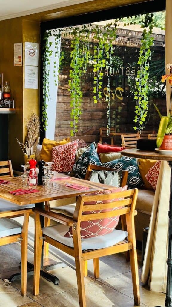 DiP restaurant