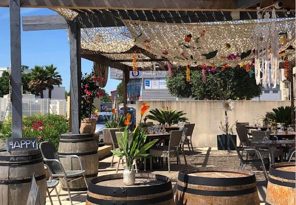 Restaurant DROLES DEUX TABLES à Lunel-Viel, France