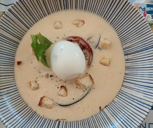 Restaurant DROLES DEUX TABLES à Lunel-Viel, France