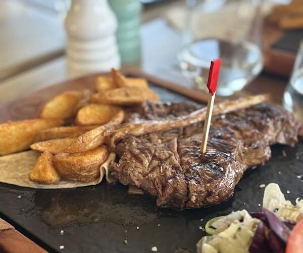 Restaurant ETVET Steakhouse Brasserie à Besançon, France