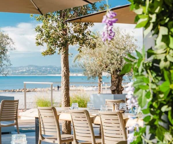 Restaurant Evasion à Saint-Laurent-du-Var, France