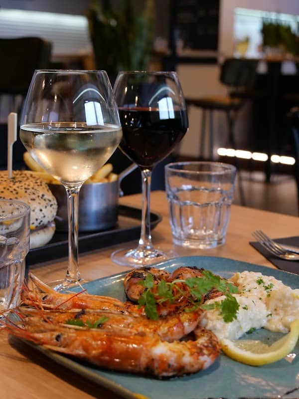 Restaurant Faubourg Café Cholet à Cholet, France