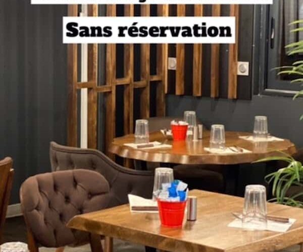 Restaurant KITCHEN GRILL à Saint-Priest, France