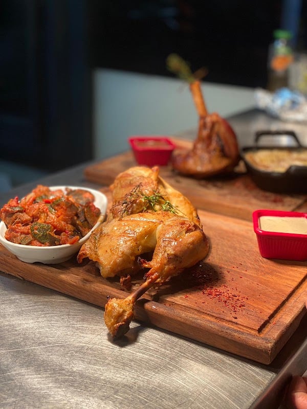 Restaurant KITCHEN GRILL à Saint-Priest, France