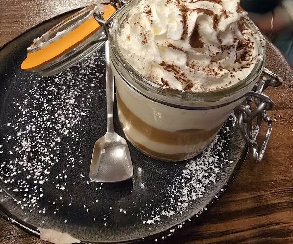 Restaurant KITCHEN GRILL à Saint-Priest, France