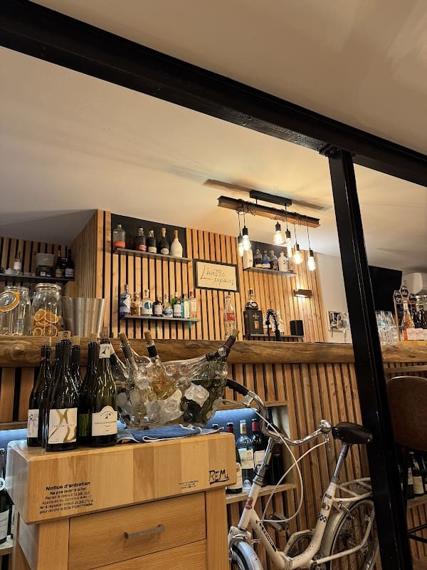 Restaurant L’ Antre copains à La Rochelle, France