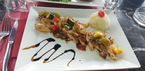 Restaurant L’ ARAGON à Pau, France