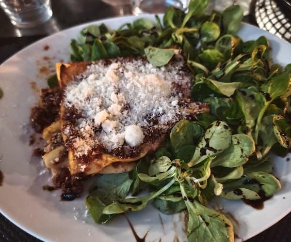 Restaurant La Bella Tavola – Lunel Viel à Lunel-Viel, France