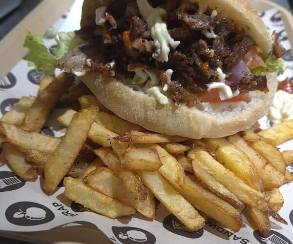 Restaurant la belle broche à Lunel, France