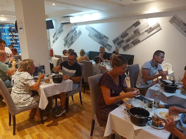 Restaurant la bonne moule à Voiron, France