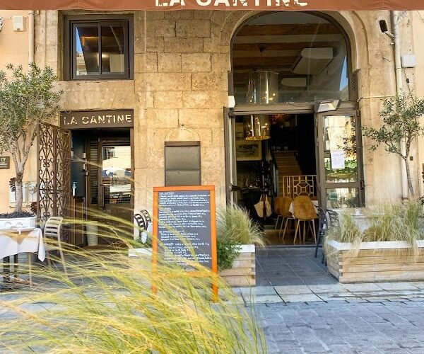 Restaurant LA CANTINE DE MARSEILLE à Marseille, France