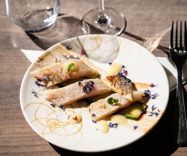 La CaVe à Montreuil – Restaurant et cave à vins à Montreuil, France